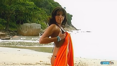 Anal Sex On The Beach Between A Sexy Brunette Milf And A Super Horny Guy