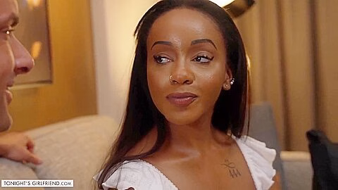 Ebony Beauty Lily Starfire Gives Fan The Girlfriend Experience That Hes Been Wanting – Lily Starfire