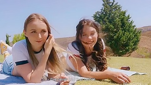 Isabella De Laa, Elizabeth T – One Girl Is Boring
