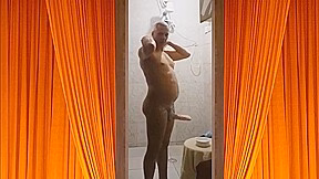 Banho Delicioso, Hoje Está Muito Calor um Banho Bem Gostoso de Pau Duro