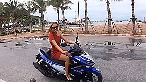 Big round ass Thai GF motobike ride and hardcore fuck at home