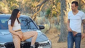 Nature Beauty Exposed Pussy For A Chic Fucking In The Car – Alex Legend