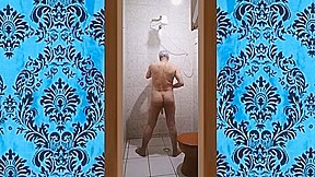 Meu Banho Gostoso Com o Pau Duro 017