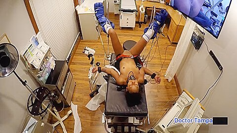 Dr Tampa – Corporate Slaves – Minnie Rose 24 Min