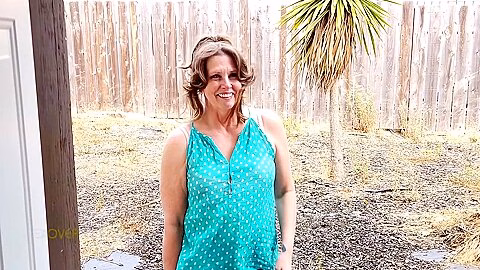 A Mature Milf Masseuse Sucks And Fucks Her Blind Psychiatrist While Giving Him A Massage While His Wife Is Away – The Masseuse